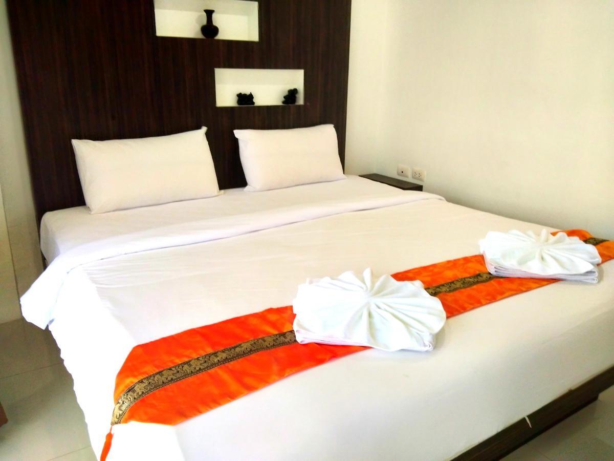 Family Residence Pattaya Eksteriør billede