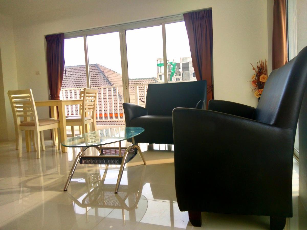 Family Residence Pattaya Eksteriør billede